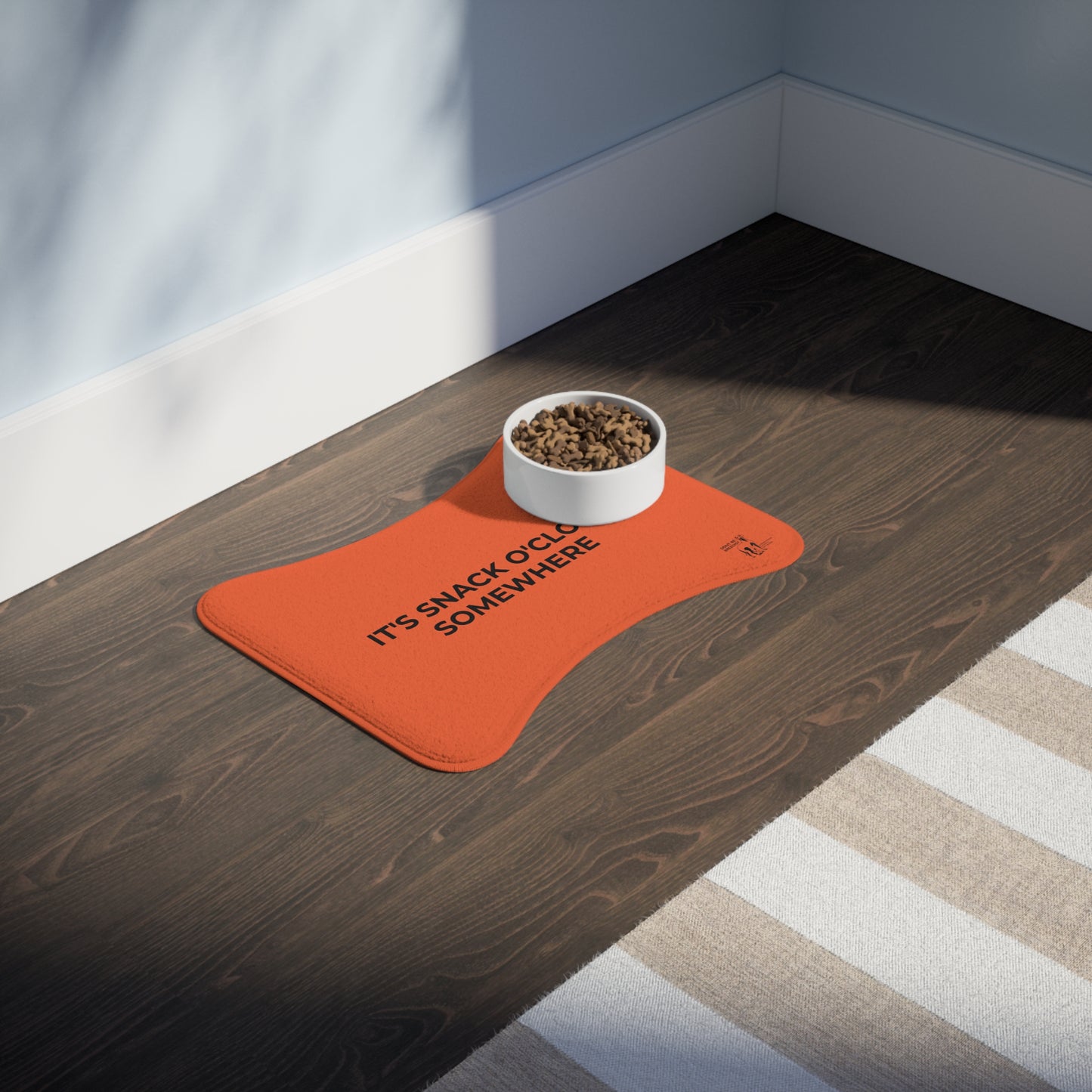 DBB | It's Snack O'Clock Somewhere – Dog Feeding Mat